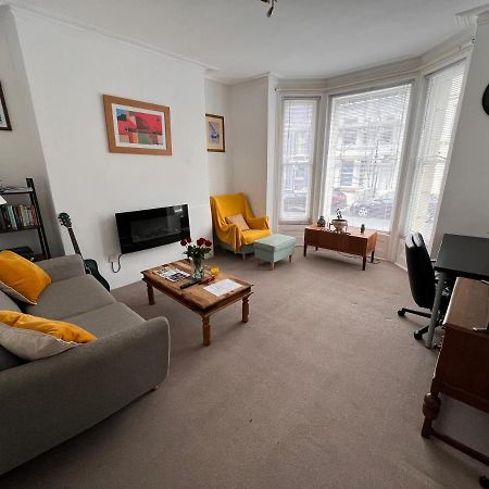 Lovely - 1 Bedroom Flat In Hastings Town Centre Dış mekan fotoğraf