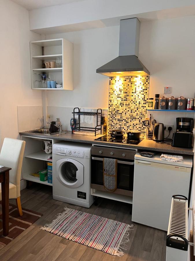 Lovely - 1 Bedroom Flat In Hastings Town Centre Dış mekan fotoğraf